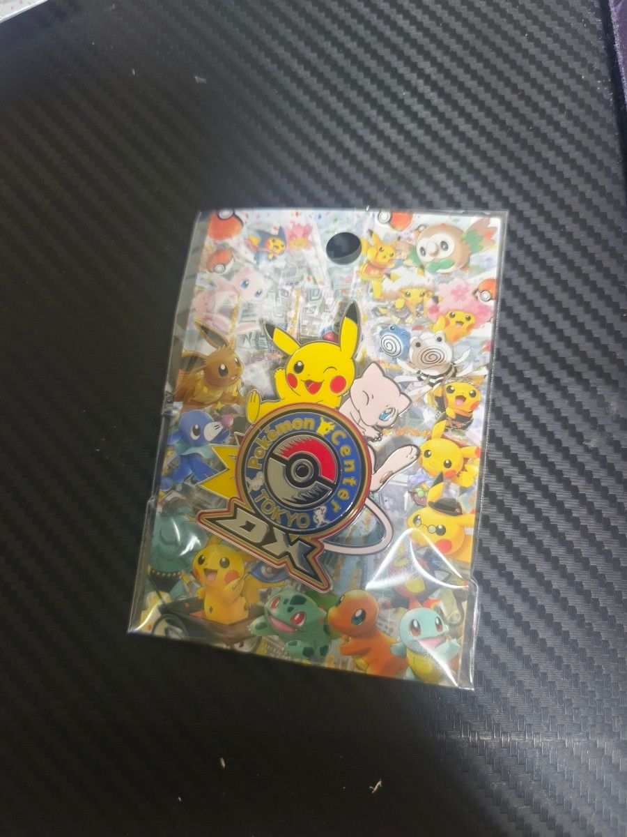 ポケモンセンター トウキョーDX ロゴピンズ ピカチュウ ミュウ｜Yahoo
