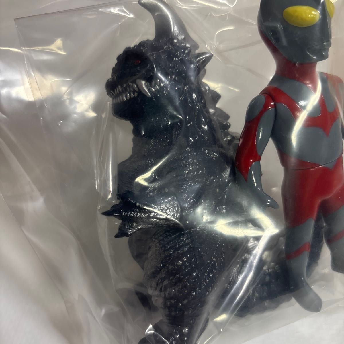 MAX TOY】シン・ウルトラマン とゴメス のソフビ フィギュア セット