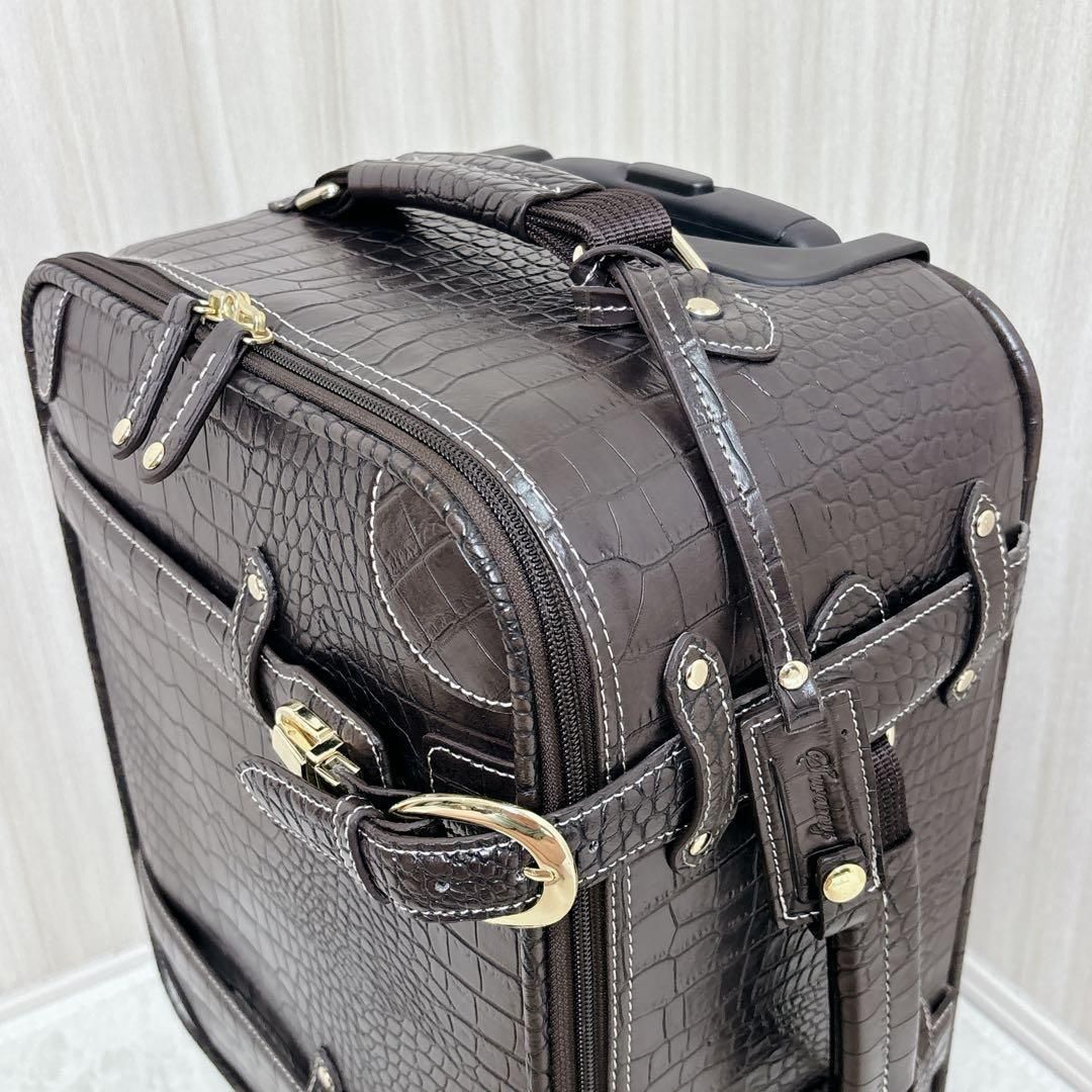 未使用級】SWANY キャリーバッグ クロコ型押し ブラウン スワニー