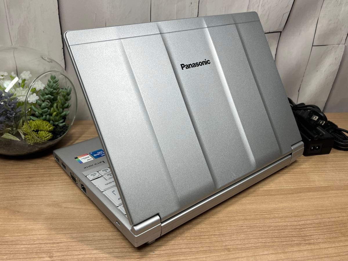 美品＞01129 軽量 Panasonic レッツノート CF-SV1 16GB/SSD256