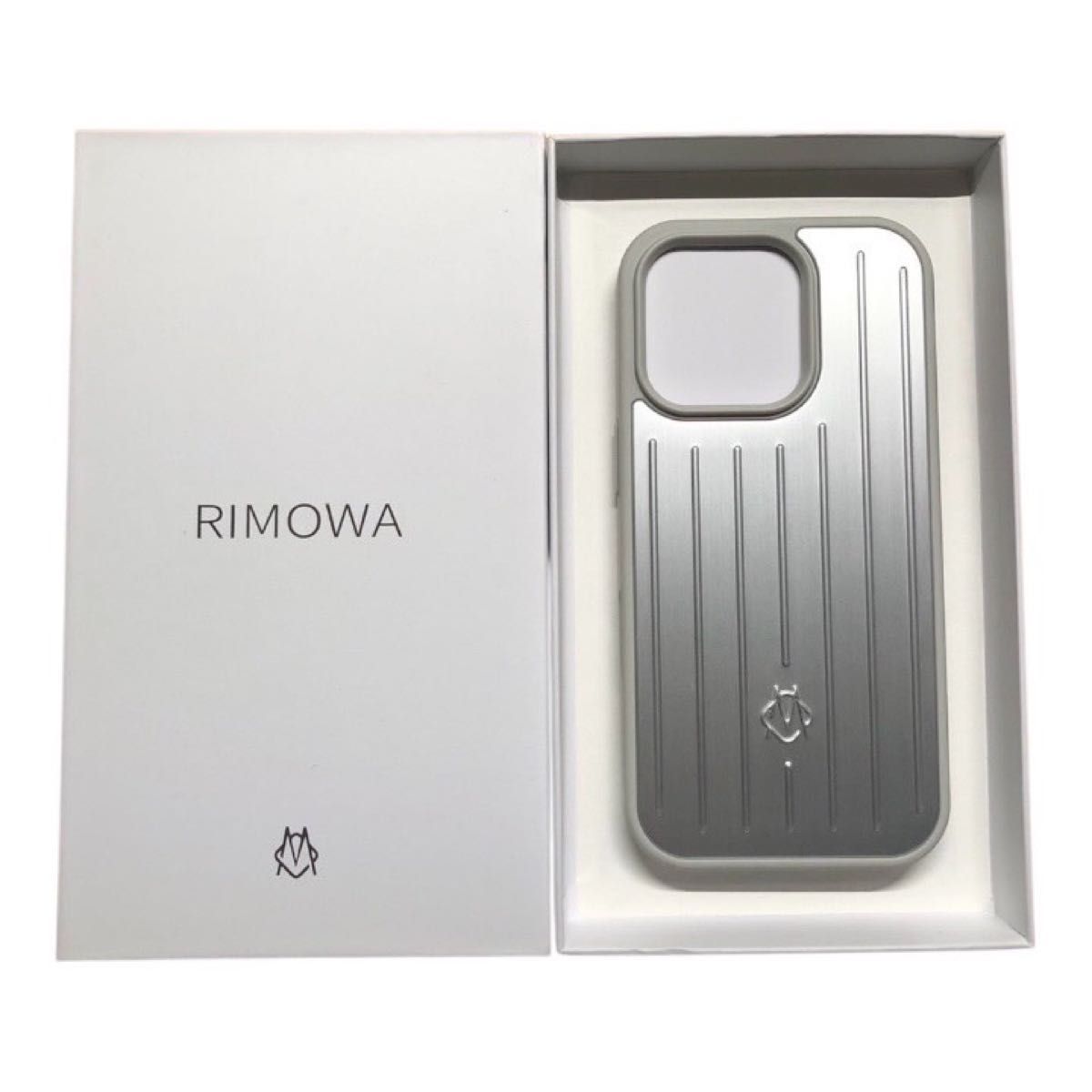 RIMOWA リモワ iPhone 16 Pro 用 スマートフォンケース シルバー
