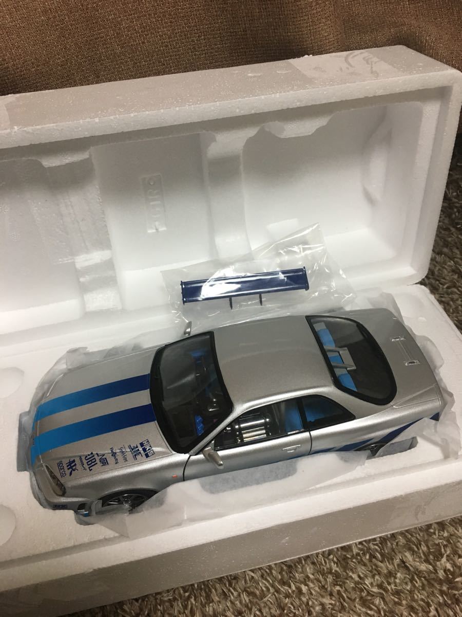 ワイルドスピード ミニカー 1/18 スカイラインGTR ネオンライト付き