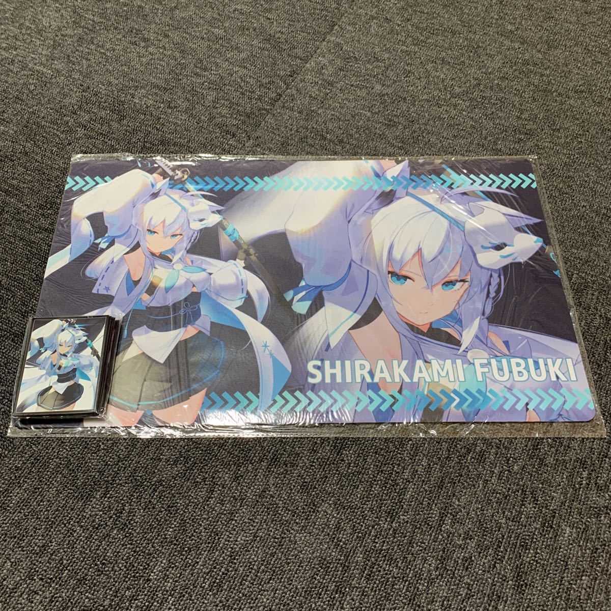 白上フブキ スリーブ プレイマット セット ホロライブ hololive r_t 白