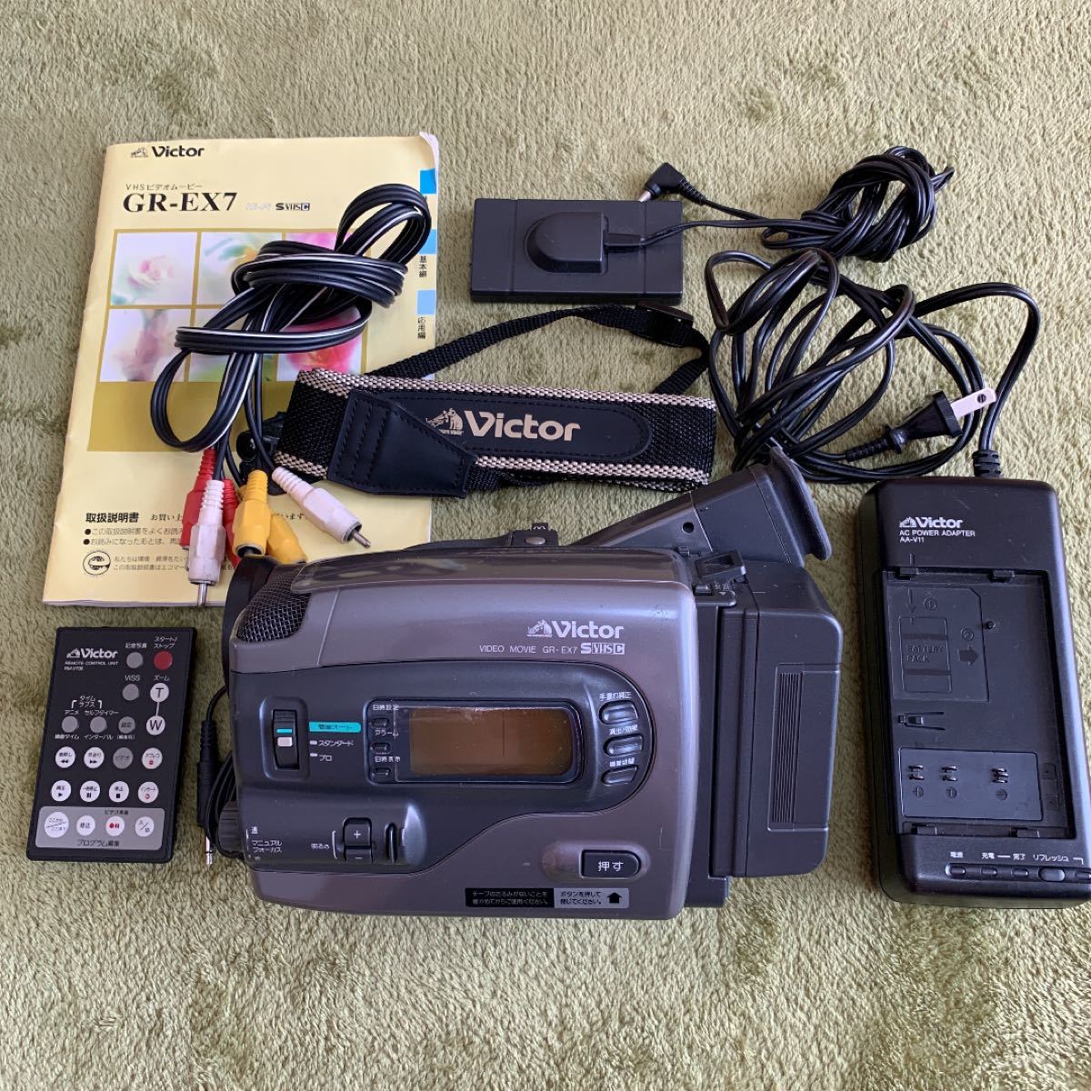 Victor GR-EX7 VHS-C対応 ビデオカメラ セット Victor GR-EX7 VHS-C
