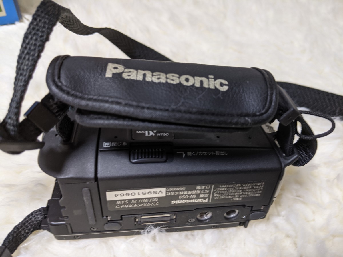 ビデオカメラ 美品 箱付き パナソニック デジタル ビデオカメラ NV-DS9