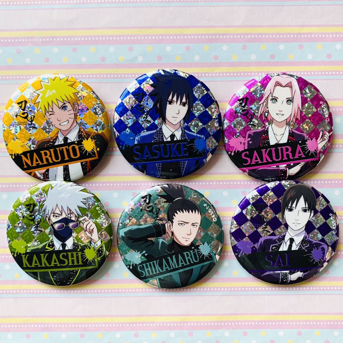 NARUTO ナルト ニジゲンノモリ 忍里 サスケ サクラ 缶バッジ セット