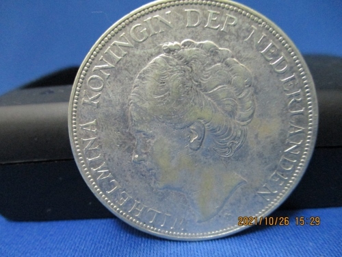 1929年 オランダ銀貨 2.5グルデン ウィルヘルミナ女王大型銀貨 SV720