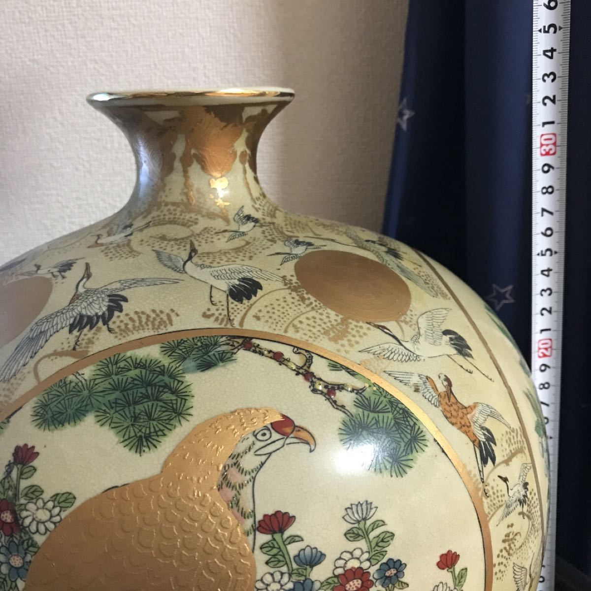 薩摩焼金襴飾壺 栄盛窯 瀧山作 金襴手花鳥 金彩 盛上 特大 壺 花瓶 郡