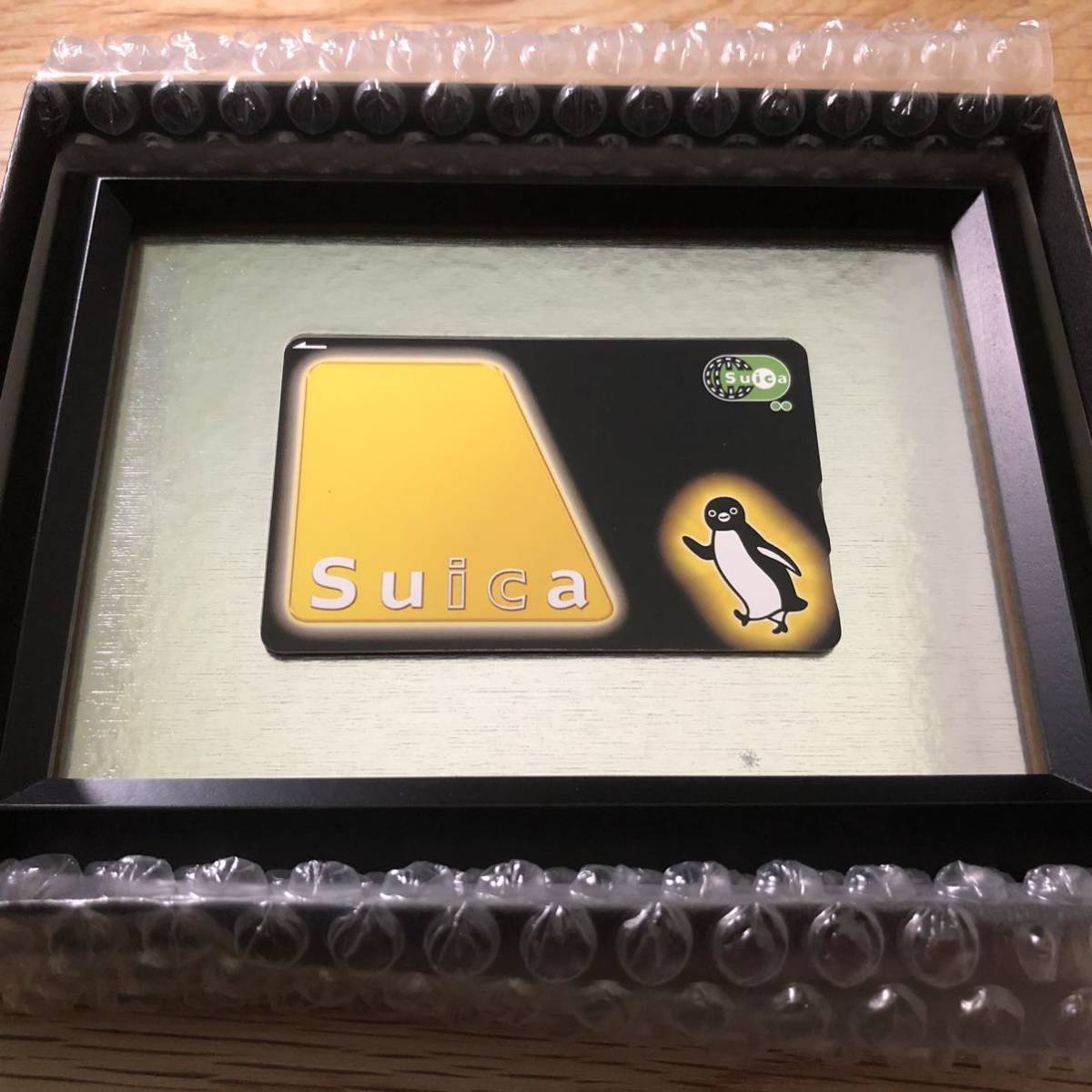使用可能 ブラックSuica ゴールド 黄金の 記念 コンビニ限定 抽選
