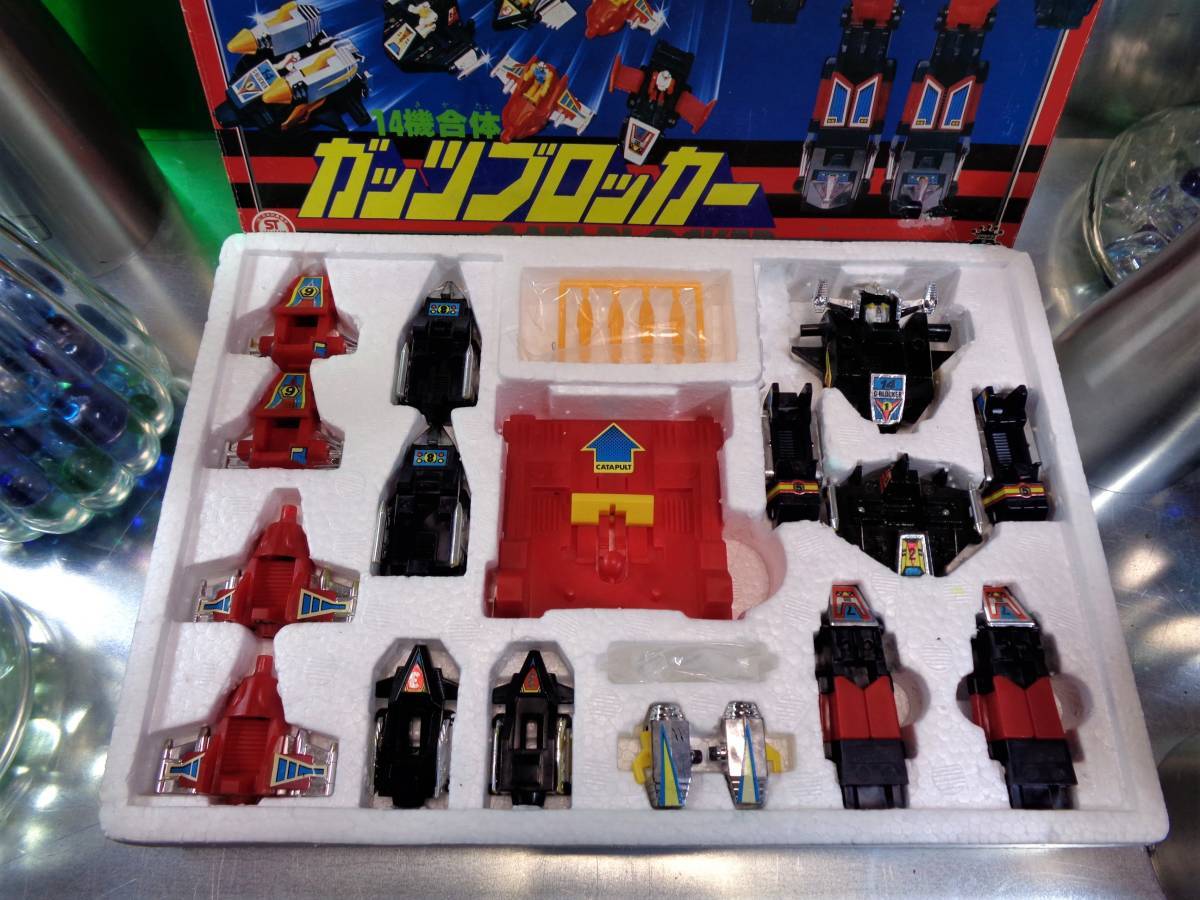 Yahoo!オークション - 略完品 旧タカラ ダイアクロン 14機合体ガッ