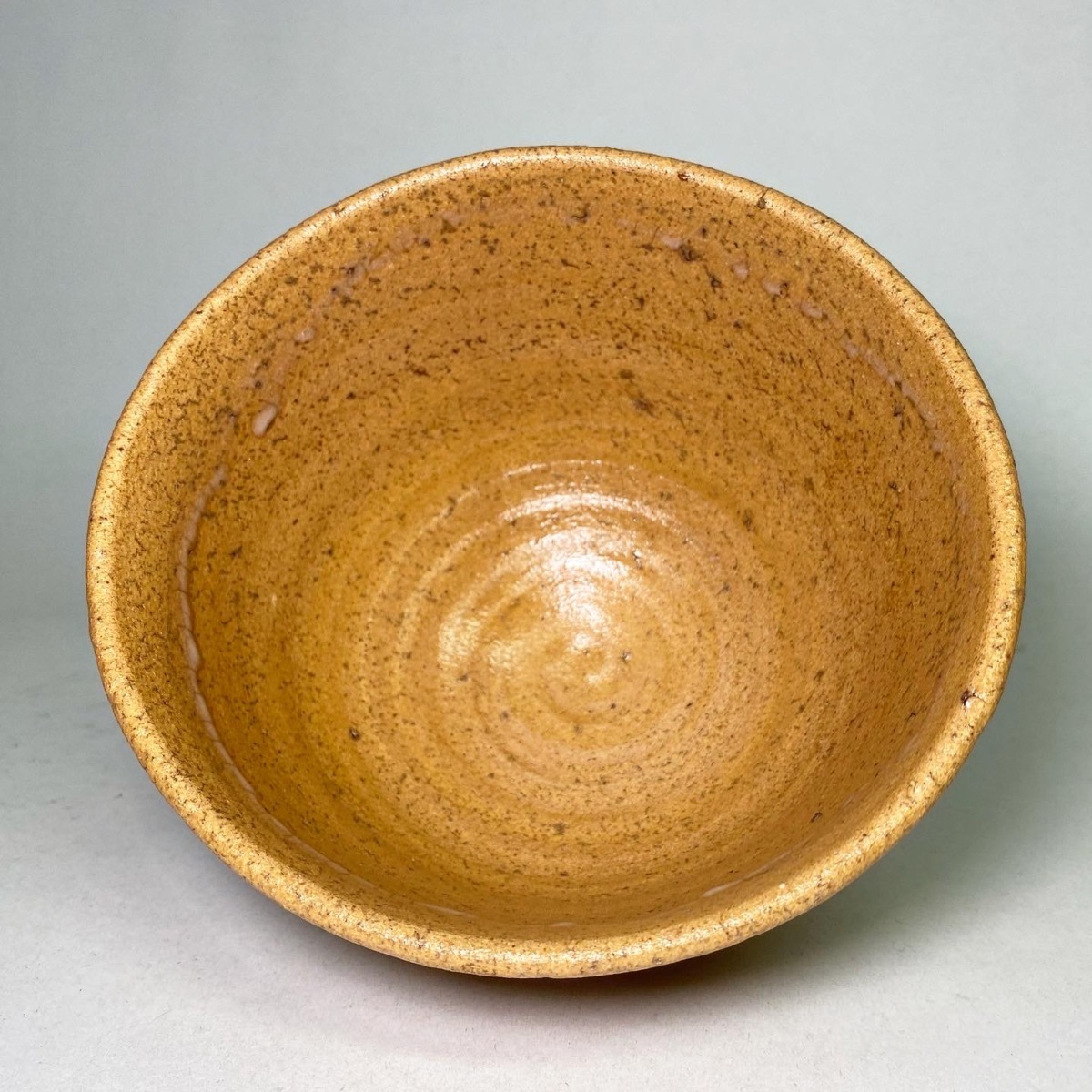 茶碗備前杉本立夫号は泥牛京都大吉主人抹茶碗桐箱入