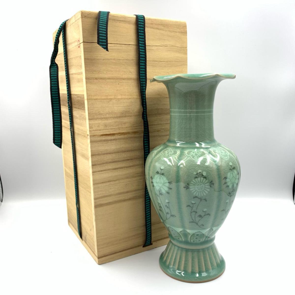 如泉青磁】 李連休作 お買い得品 高麗青磁 如泉窯 李連休作 茶道具