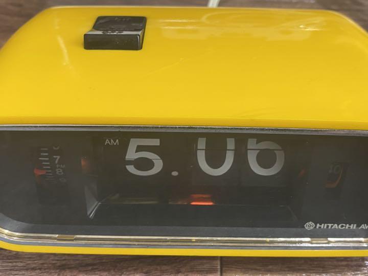 昭和レトロ 当時物 日立 パタパタ時計 電子時計 TW-243G 置時計 時計