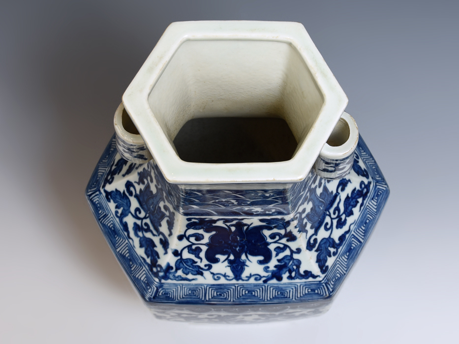 中国清乾隆年製銘斗彩八宝紋瓶官窯アンティーク唐物 骨董古美術江戸