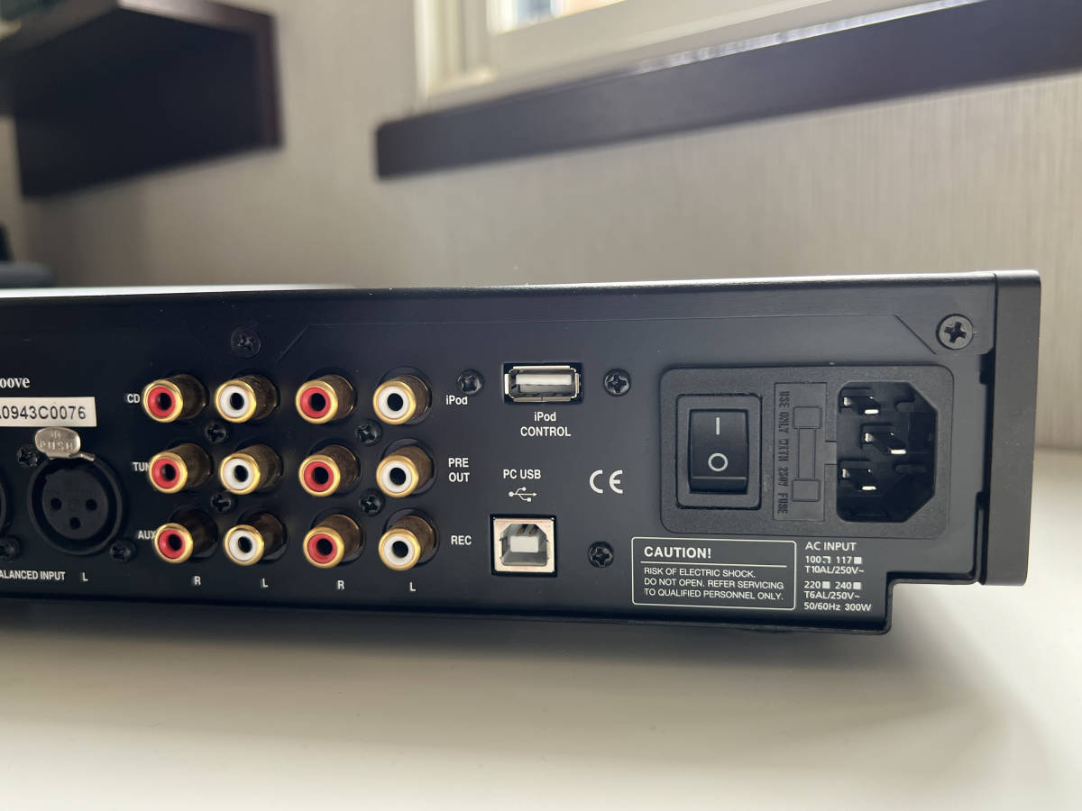 ジャンク品】Aura オーラデザインのプリメインアンプ（Aura groove