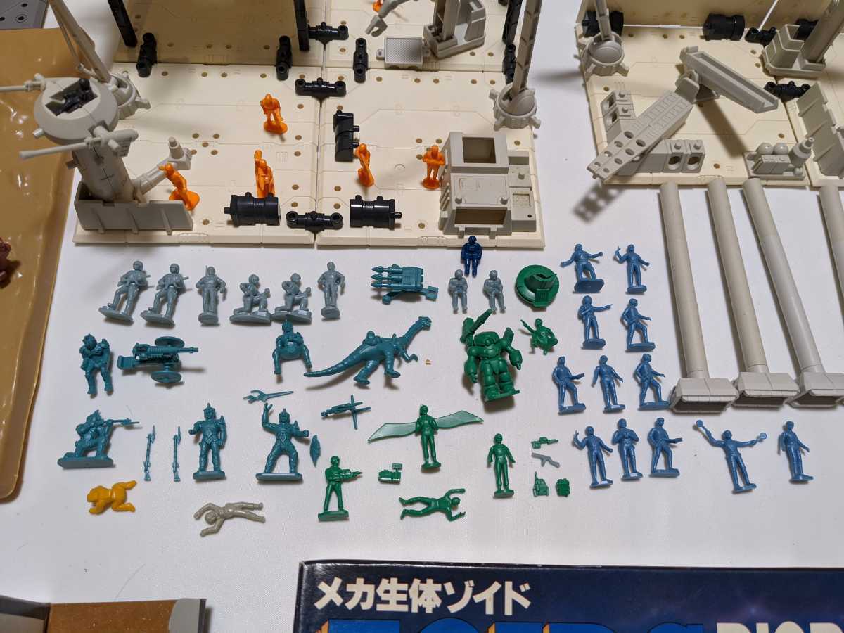 Yahoo!オークション - 旧ゾイド ディオラマベーススーパーデラックスDZ