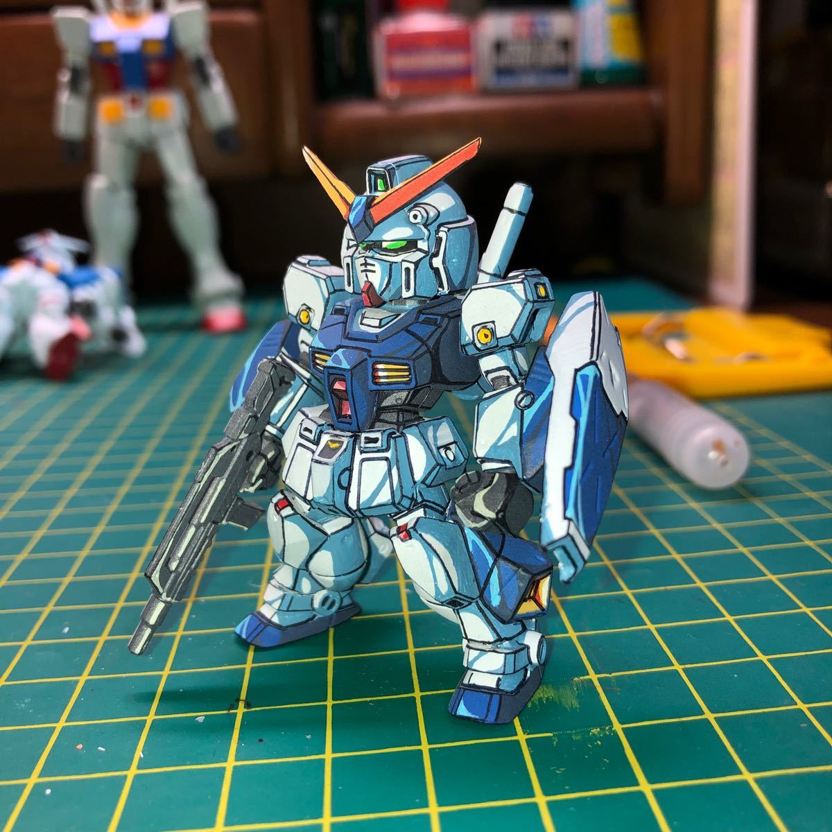 ガンダムNT-1 アレックス ガンダムコンバージ 塗装済み イラスト風模型