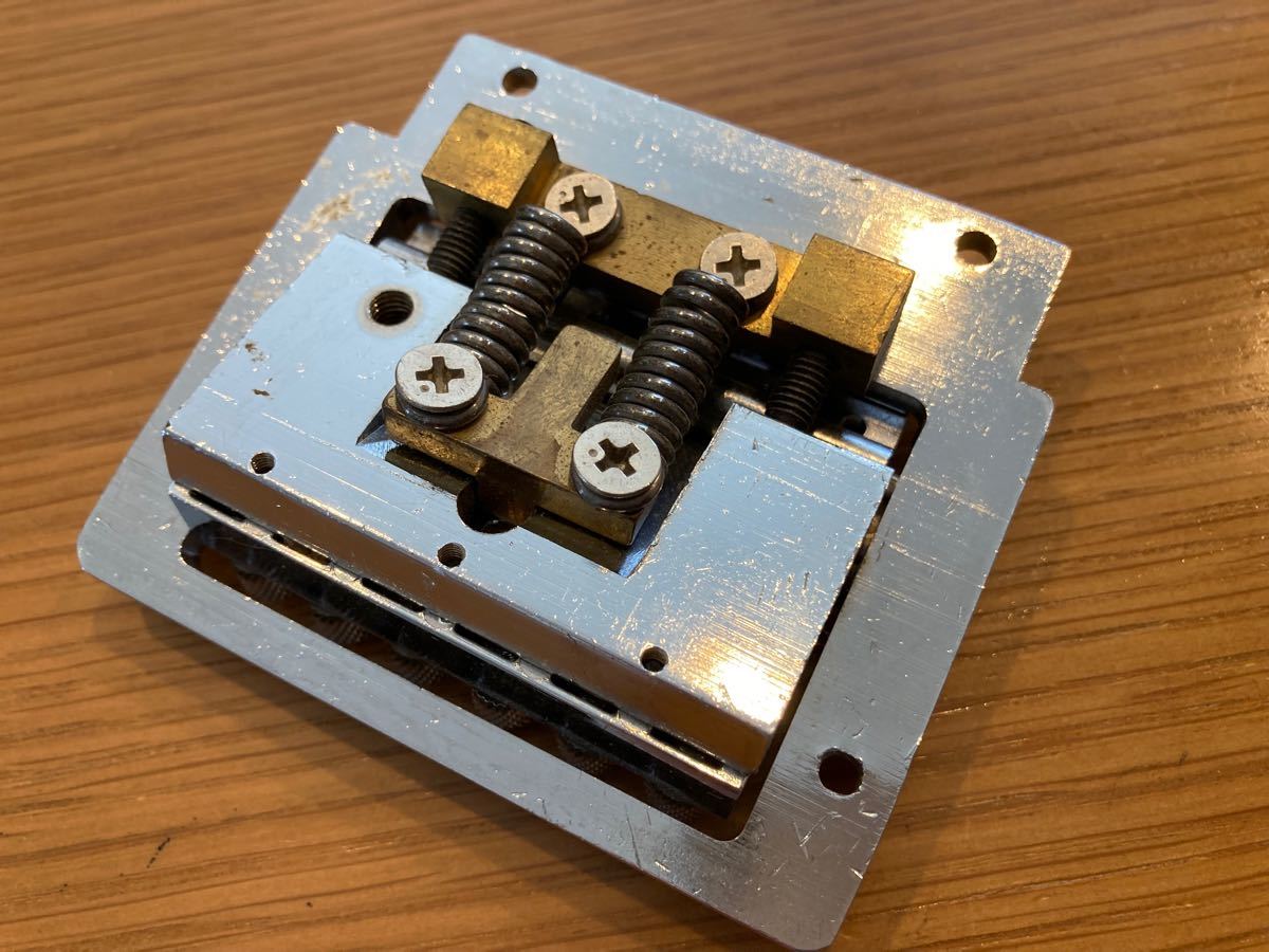 ギター ボディ Kahler ？のブリッジ ジャンク 2026年最新】ブリッジ