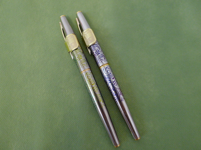 ☆ PILOT パイロット 万年筆 2本セット ペン先 18K 750 18金 唐草模様 定価