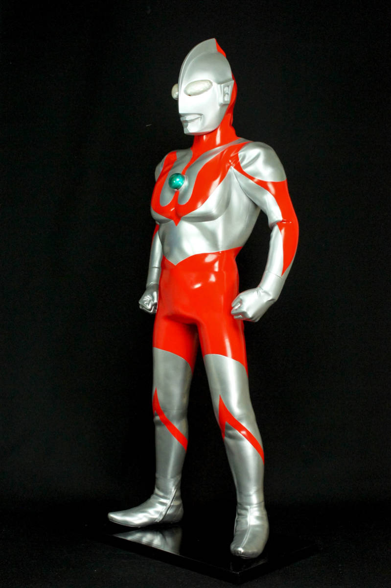 海洋堂 ウルトラマン 約85センチ ハイパーソフビ フィギュア 完成品｜