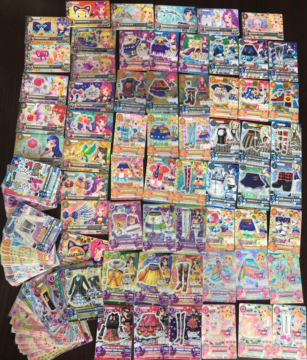 アイカツ カード まとめ売りアイカツ カード まとめ売り グッズ