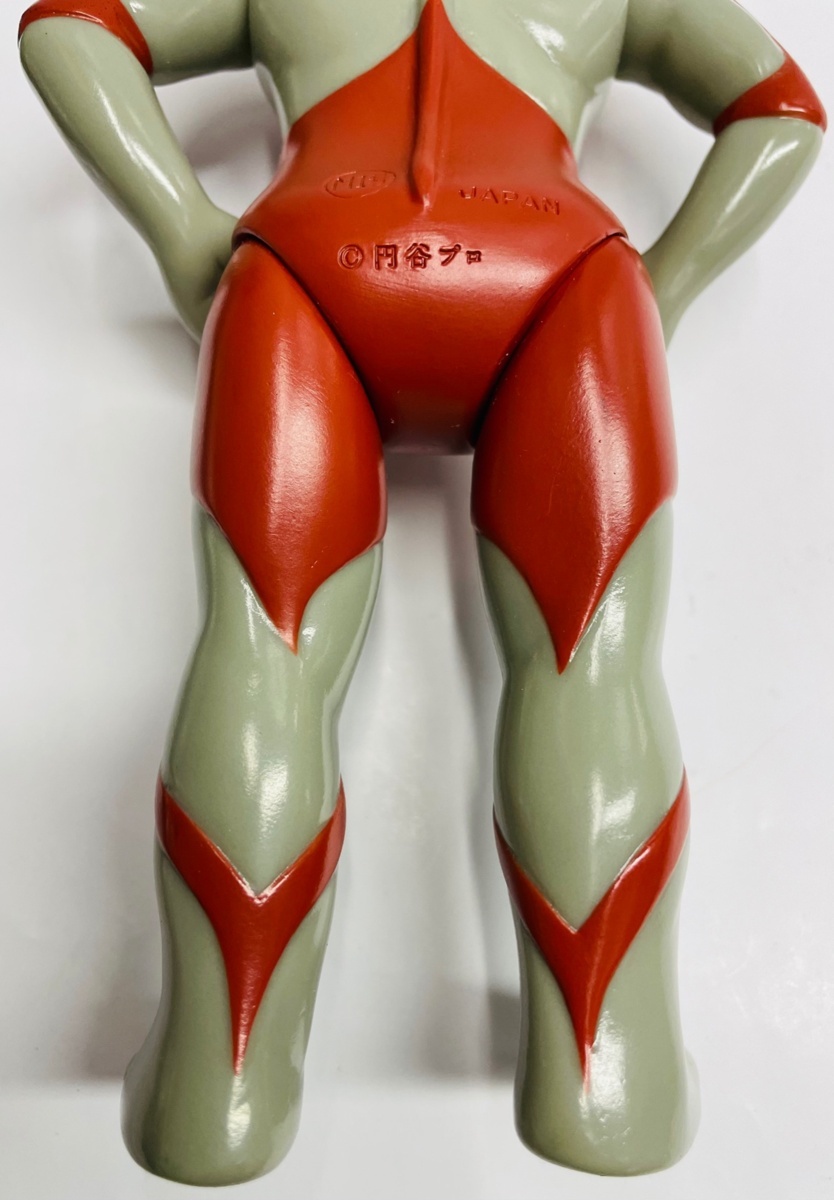 ○ウルトラマン ソフビフィギュア M1号 グレー成形 現状品 円谷プロ