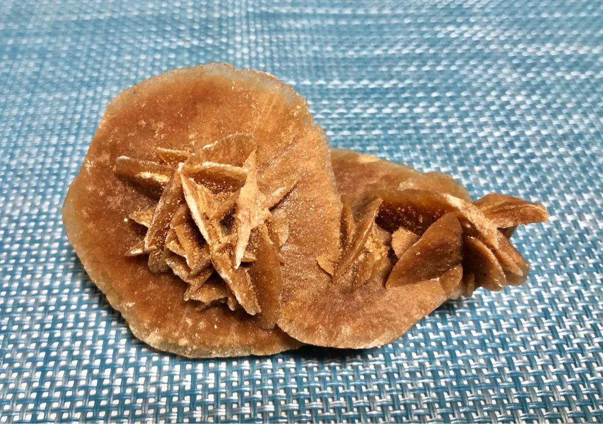 ナイジェリア 砂漠のバラ サハラ 砂漠の薔薇 化石 ローズドサハラ