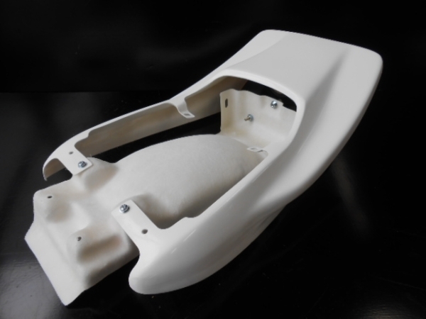 値下げです！美品98年式から取り外しNC31用 タンク、テールカウル 2025