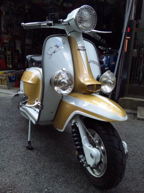 Yahoo!オークション - Lucas Pathfinder Lamp Set ランブレッタ ベスパ