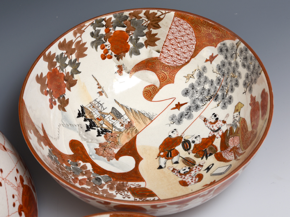 古九谷 明治 九谷赤絵三ツ揃い鉢 人気 九谷焼 細密武者絵図大三ツ鉢