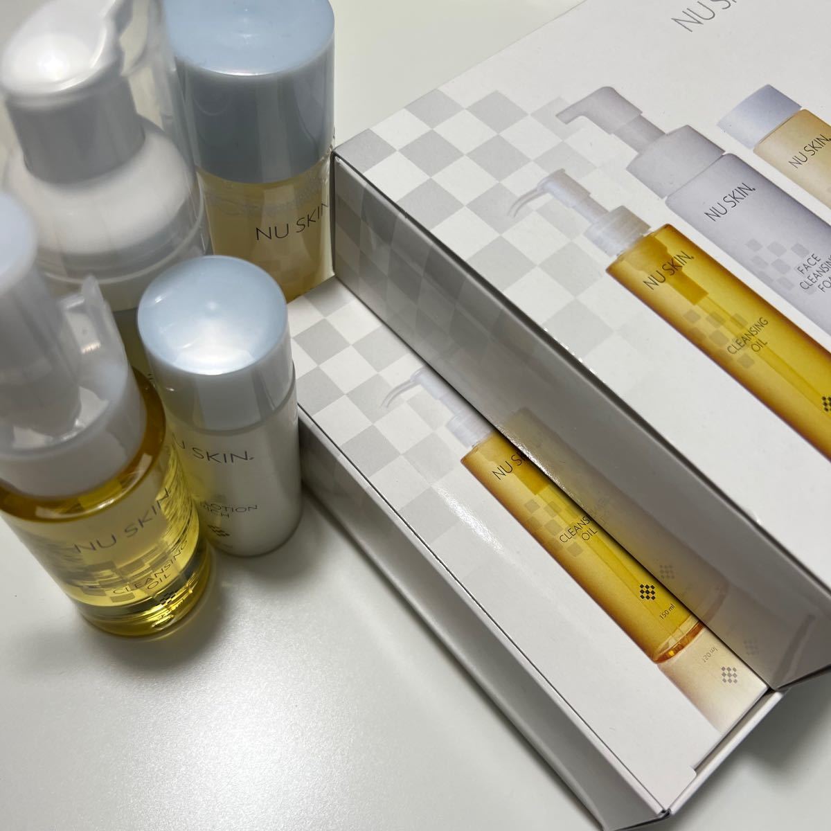 NU SKIN ニュースキン クレンジング、乳液セット セット】 ニュース