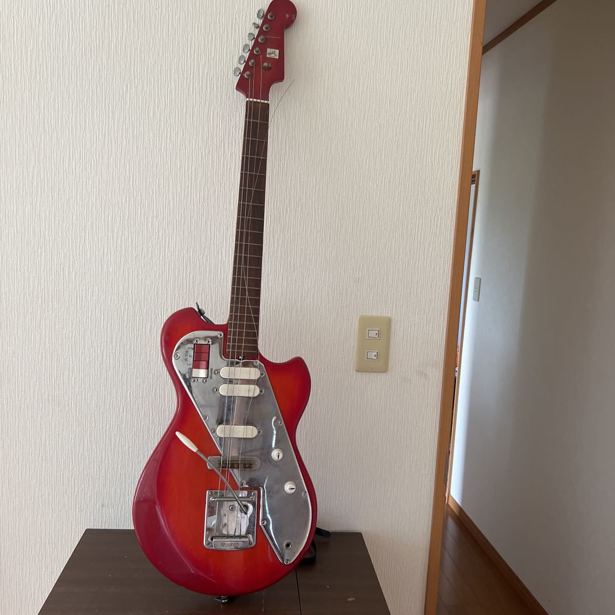 超希少】Victor SG-18 ビザールギター マツモク製 超希少】Victor SG