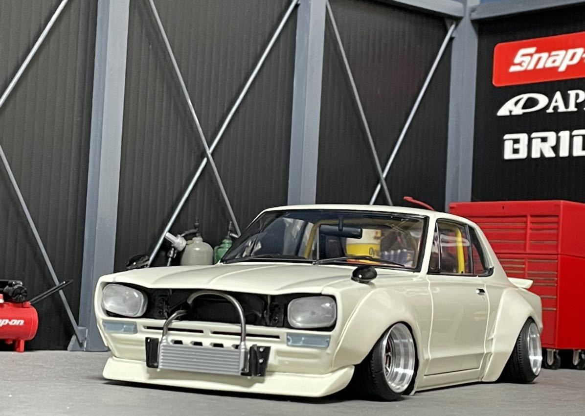 AUTOart 1/18 ハコスカGT-R改ワークス街道レーサー仕様 AUTOart 1/18