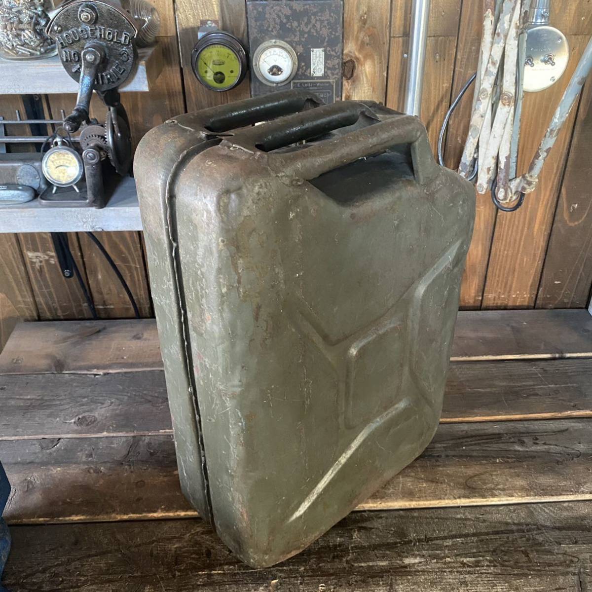 即決 送料込み 1943年 フランス軍 ジェリ缶 ガソリン携行缶 ジェリカン