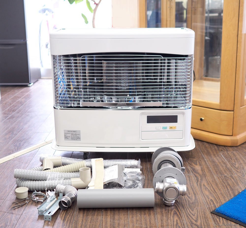 送料込美品2023年製コロナ FFストーブ FF-6813SR 送料込美品2023年製