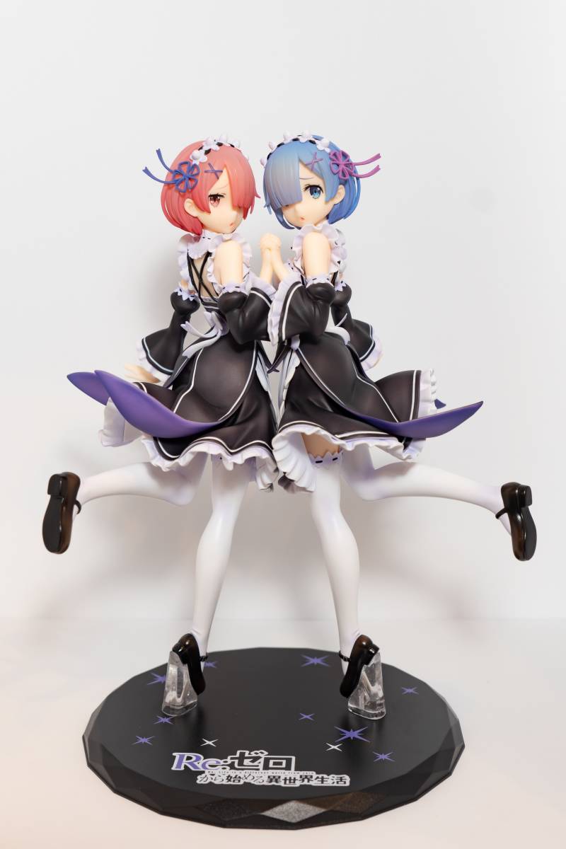 正規品】レム&ラム Twins Ver 1/7スケール Re ゼロから始める異世界