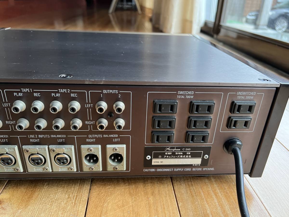 Yahoo!オークション - Accuphase(アキュフェーズ)プリアンプ C-260