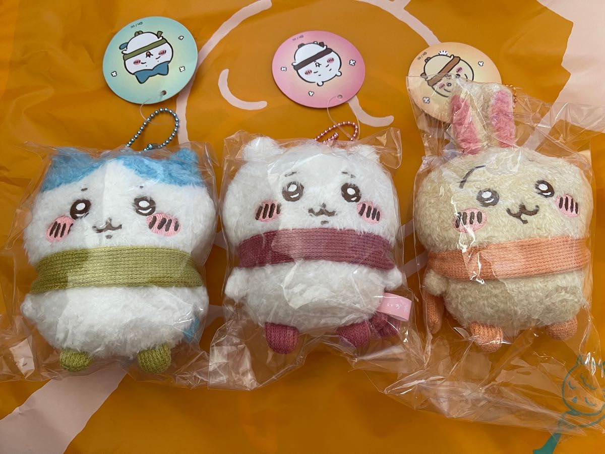 激レア】ちいかわ ぬくぬくの装いマスコット うさぎ ちいかわ