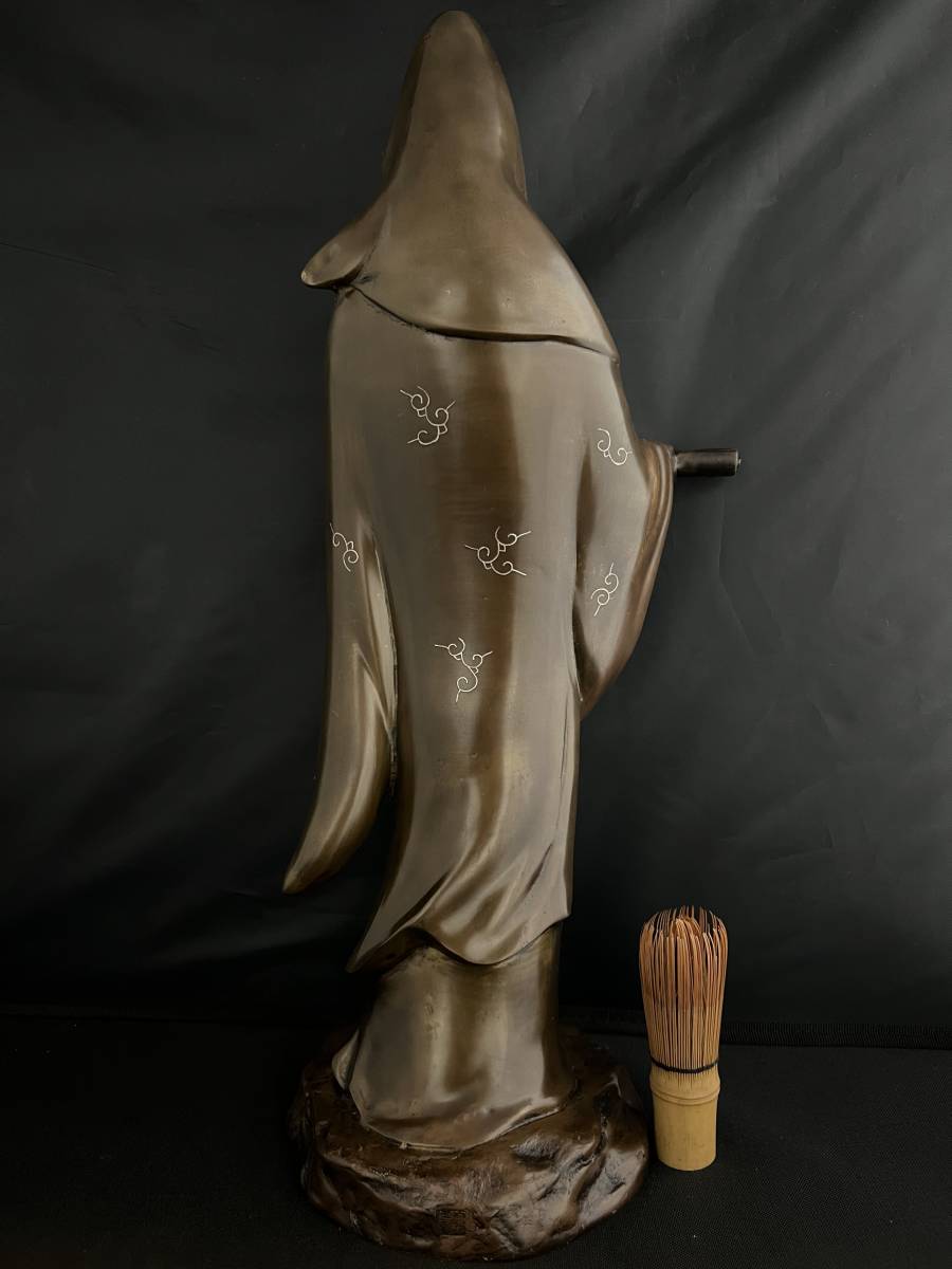 銅製:岩上白衣観世音菩薩立像 銅製:岩上白衣観世音菩薩立像 観音様