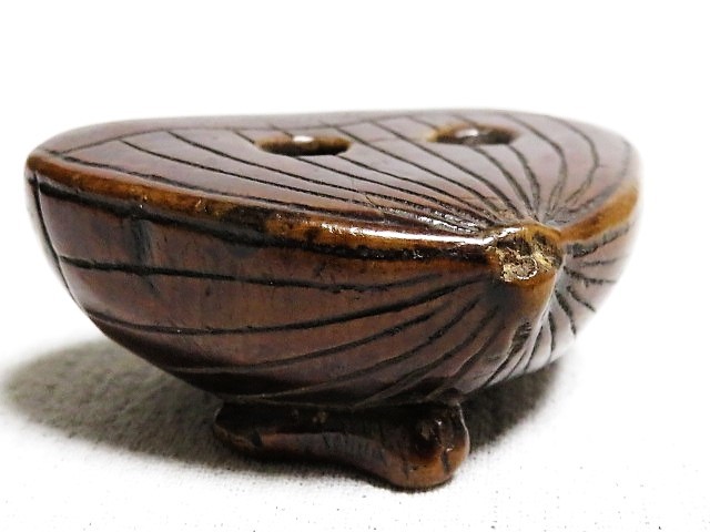 根付(netsuke)栗の根付木製江戸時代