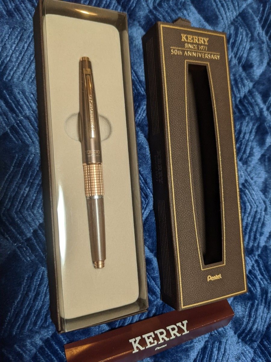 限定品 ケリー50周年 アニバーサリー トラディショナルグレー KERRY