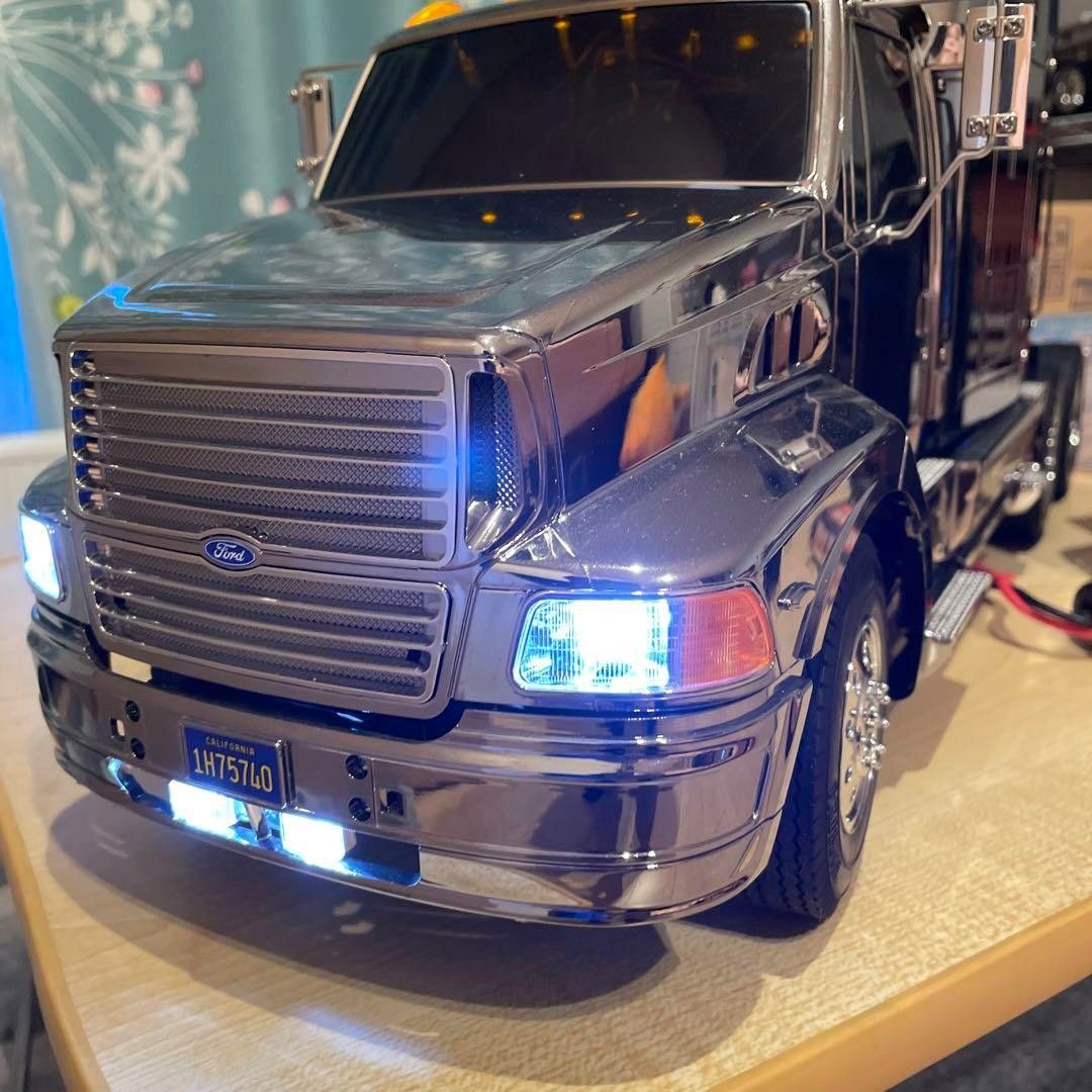 タミヤ 1/14トレーラーヘッド フォード エアロマックス 完成品 現状