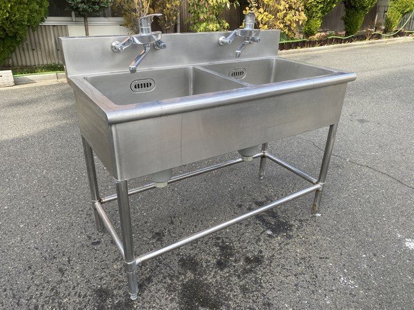 Yahoo!オークション - §綺麗【2槽シンク 混合水栓2個 厨房機器 業務用