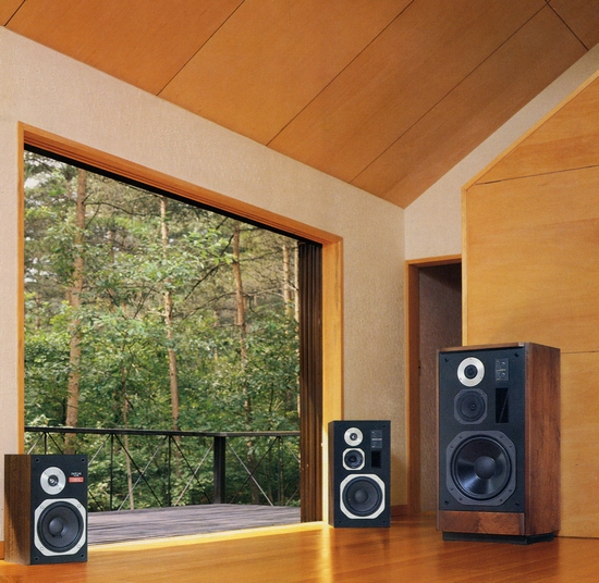 DIATONE DS-32B Specifications Diatone