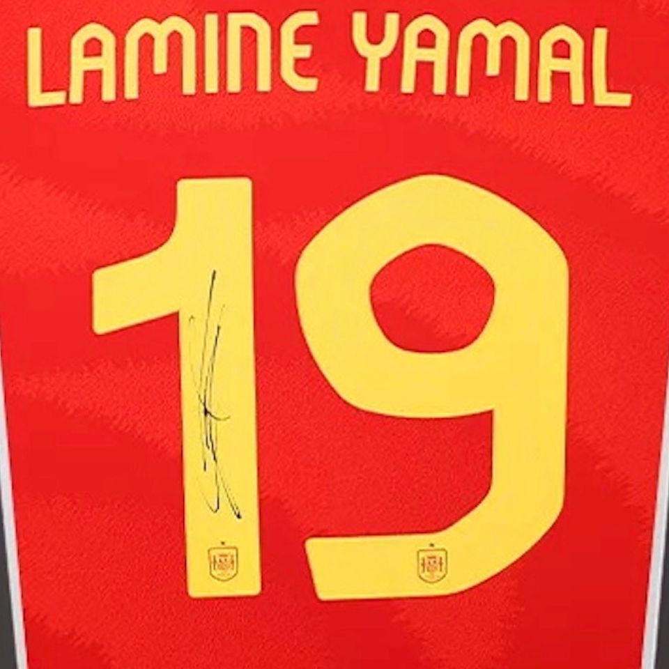 証明書付】直筆サイン入り ヤマル スペイン代表 ユニフォーム ラミン
