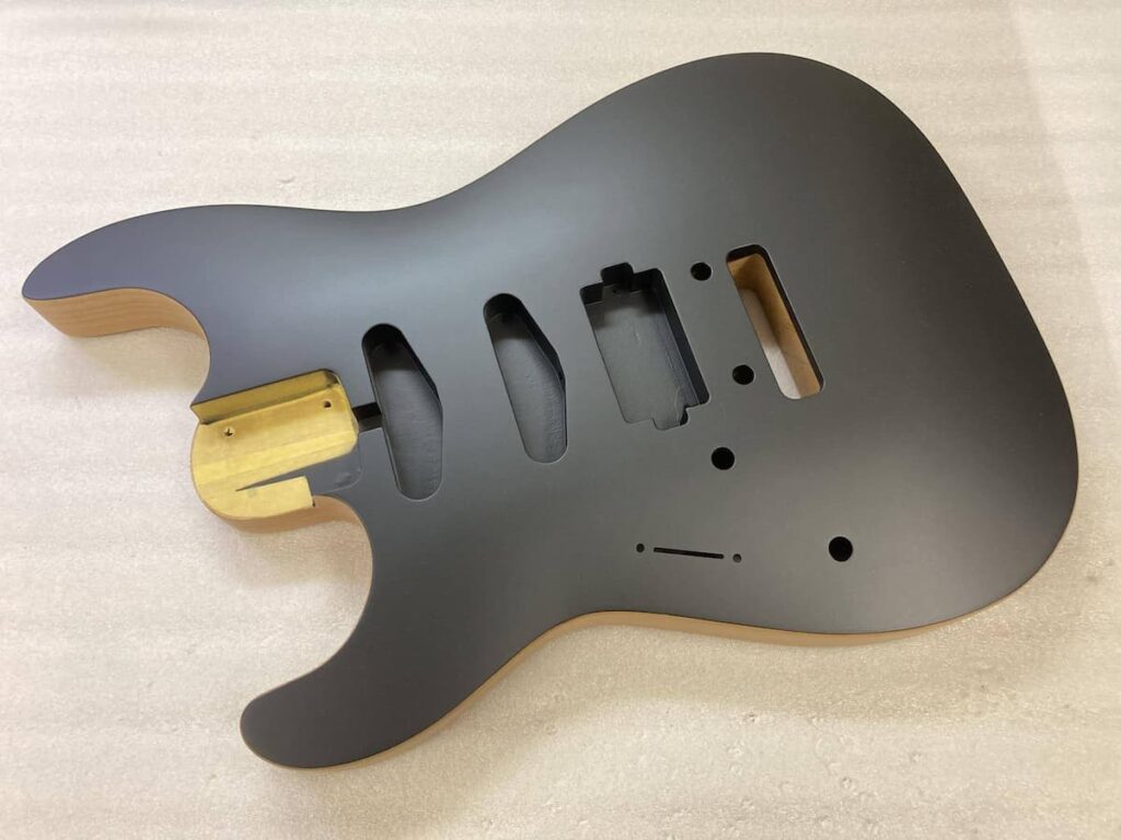 左利きがエレキギターをカスタムオーダーするなら『SAITO GUITARS』で