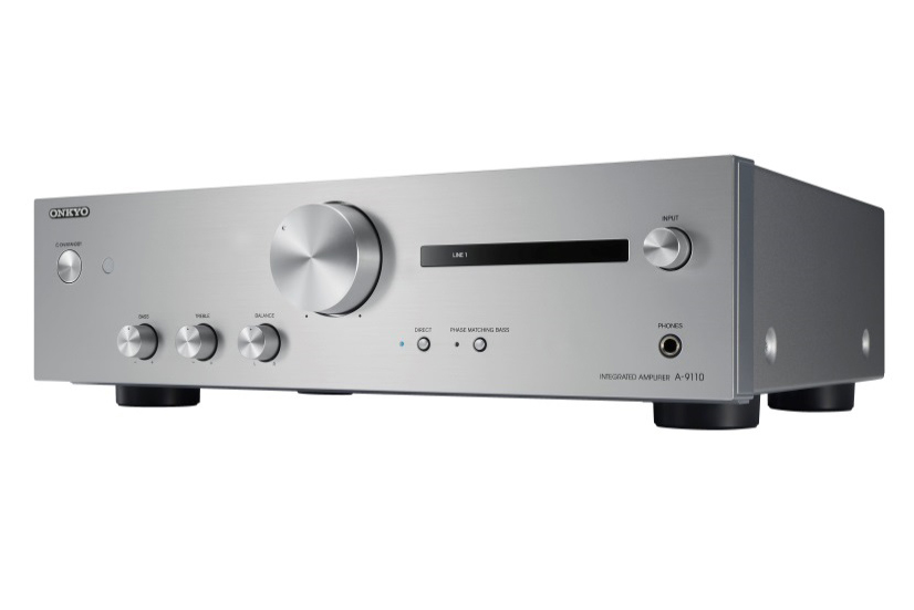 オンキヨー、42,000円のフルサイズ入門プリメインアンプ - AV Watch