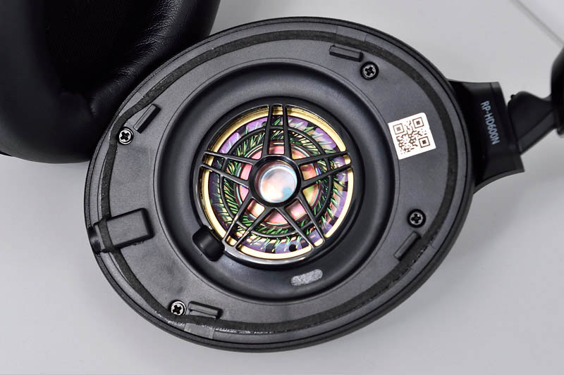 レビュー】心地良さを重視したノイズキャンセル機能が新鮮!! 音質の