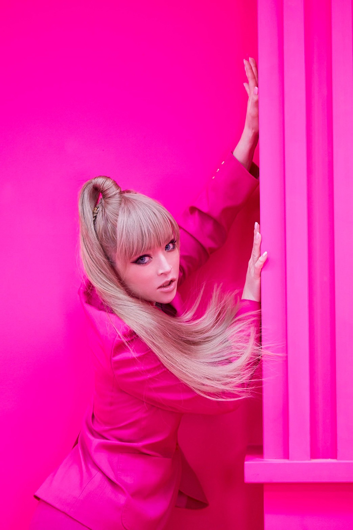 浜崎あゆみ、デビュー24周年記念シングル「Nonfiction」が本日リリース