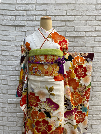 振袖】白/ｵﾚﾝｼﾞ・梅 | 二十歳振袖館Az